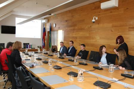 SEJA UPRAVNEGA ODBORA LAS 05 FOTO LJUBO VUKELIČ